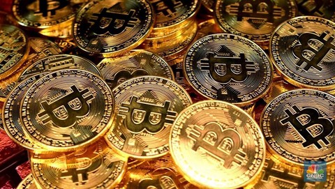 Pemilik Kripto Rugi Besar-Besaran, Bitcoin Jatuh ke Bawah US$100.000