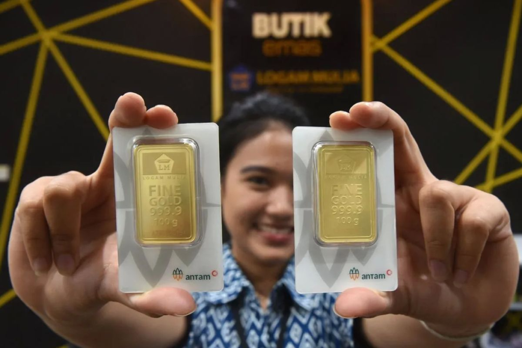 Harga Emas Hari Ini Tembus Rp 2,4 Juta: Kenaikan Tajam UBS–Galeri24–Pegadaian & Peluang Investasi 2025